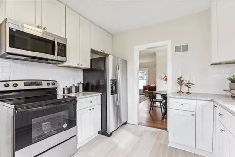 3278 Library Ln, Saint Louis Park, MN 55426