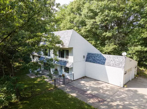 20650 Monroe St NE, Cedar, MN 55011
