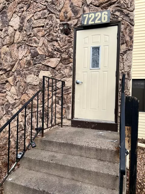 7226 72nd Ln N #208, Brooklyn Park, MN 55428