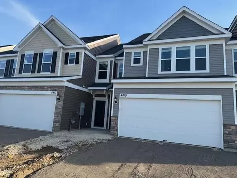 4819 Airlake Dr, Woodbury, MN 55129