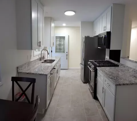 8481 156th Street Ct, Apple Valley, MN 55124