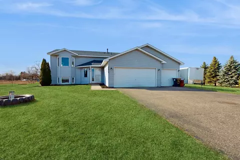23818 Monroe St NE, Bethel, MN 55005