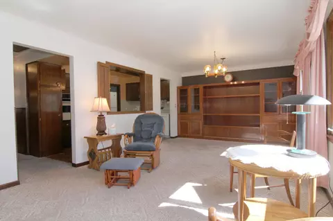 475 Ruby Dr, West Saint Paul, MN 55118 photo 4