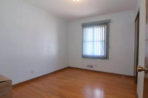 475 Ruby Dr, West Saint Paul, MN 55118 photo 9
