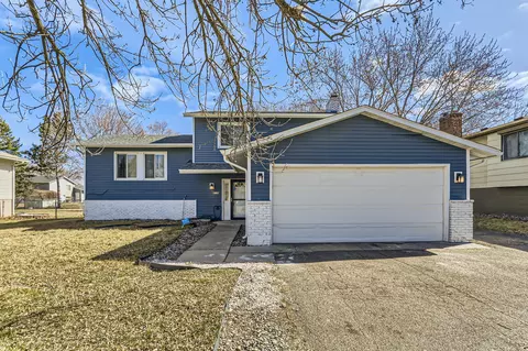 8124 Idaho Ave N, Brooklyn Park, MN 55445
