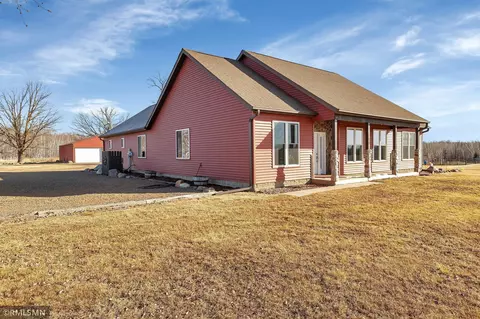 2560 Plum St, Brook Park, MN 55007