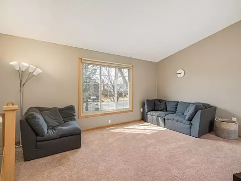 4264 Sun Cliff Rd, Eagan, MN 55122 photo 5
