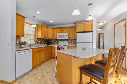 8027 Dalton Rd, Baxter, MN 56425 photo 3
