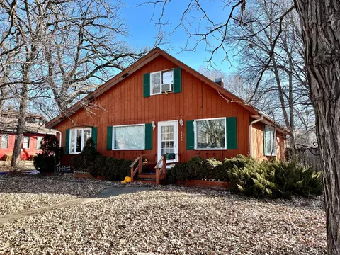 1115 Roosevelt Ave, Detroit Lakes, MN 56501