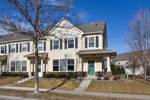 6641 Lamplight Dr, Albertville, MN 55301
