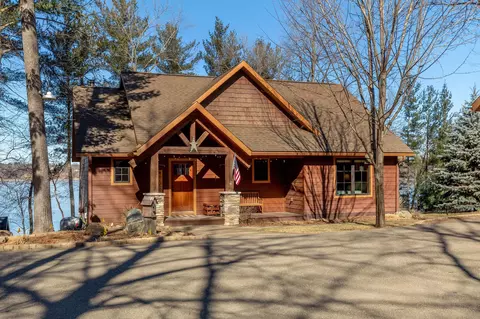 10516 Shady Hills Trl, Brainerd, MN 56401
