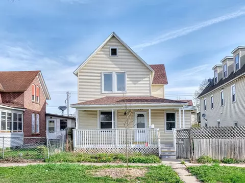 565 Van Buren Ave, Saint Paul, MN 55103