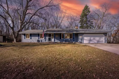 11316 Raleigh Ct, Burnsville, MN 55337