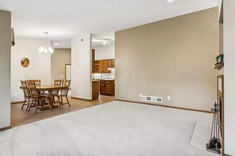 858 Ivy Ln, Eagan, MN 55123 photo 7