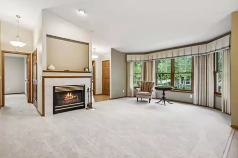 858 Ivy Ln, Eagan, MN 55123 photo 6