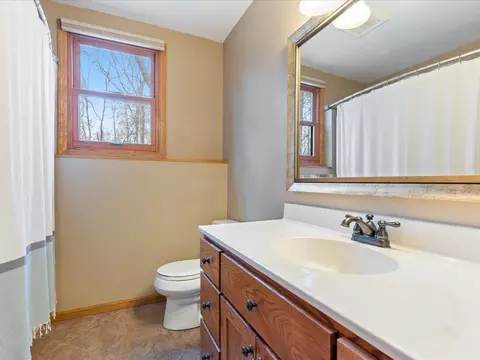 Bath - 16196 Birch Ln, Brainerd, MN 56401 photo 3 of 3
