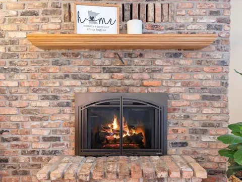 Living - 16196 Birch Ln, Brainerd, MN 56401 photo 3 of 5