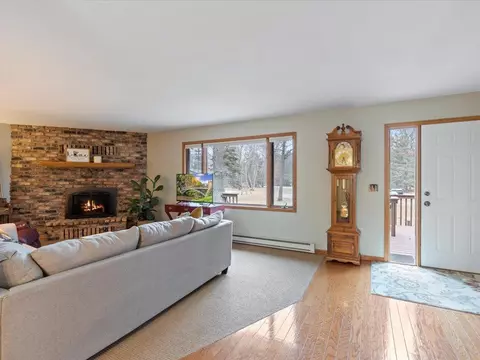 Living - 16196 Birch Ln, Brainerd, MN 56401 photo 1 of 5