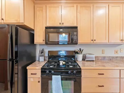 Kitchen - 16196 Birch Ln, Brainerd, MN 56401 photo 3 of 5