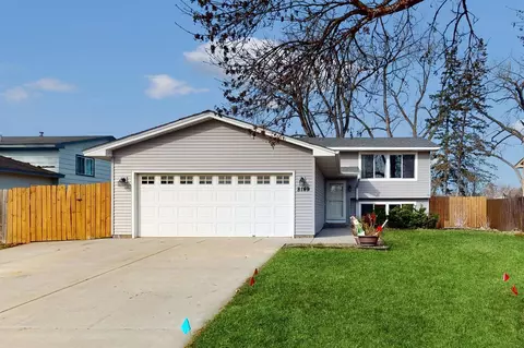 8149 Sierra Pkwy, Brooklyn Park, MN 55444