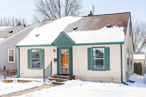 4424 Nokomis Ave, Minneapolis, MN 55406