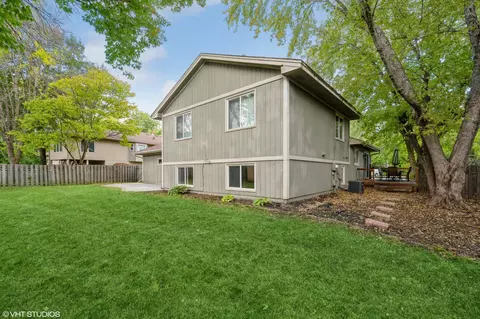 Exterior - 5259 Clayton Dr, Maple Plain, MN 55359 photo 3 of 9