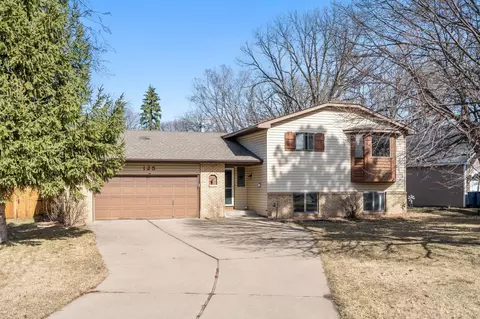 125 76th Way NE, Fridley, MN 55432