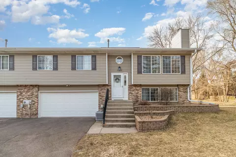 8520 Xebec St, Circle Pines, MN 55014