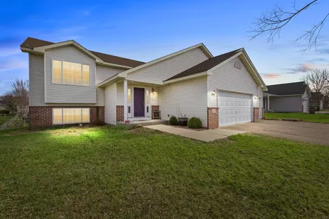 13019 9th Ave S, Zimmerman, MN 55398