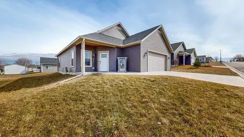 4214 Fern Ave SE, Rochester, MN 55904
