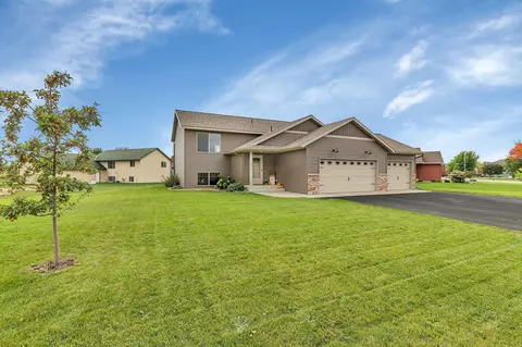 26176 Bluebird Ln, Saint Cloud, MN 56301 photo 15