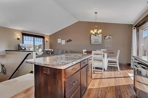 26176 Bluebird Ln, Saint Cloud, MN 56301 photo 6