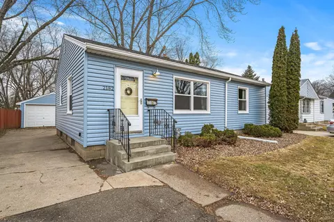 2182 Maryland Ave E, Saint Paul, MN 55119