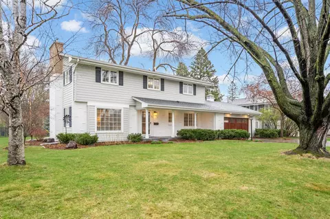 4708 Hibiscus Ave, Edina, MN 55435