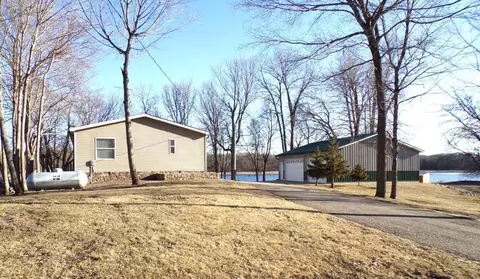 10059 Pocket Pkwy SW, Alexandria, MN 56308