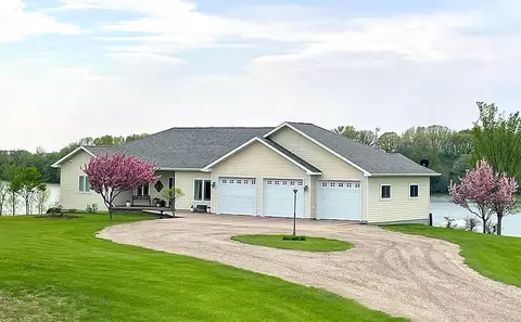 27243 County Highway 88, Fergus Falls, MN 56537
