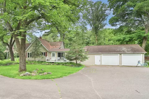 8619 Interlachen Rd, Nisswa, MN 56468