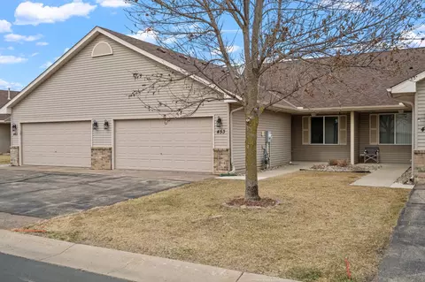 453 Meadow Ln, Young America, MN 55397