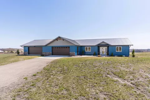 20414 190th St, Fergus Falls, MN 56537
