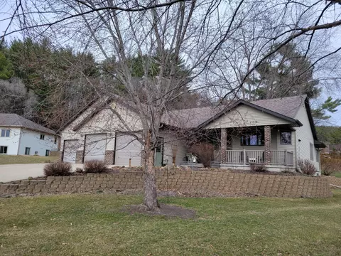 764 Horseshoe Dr, Rushford, MN 55971