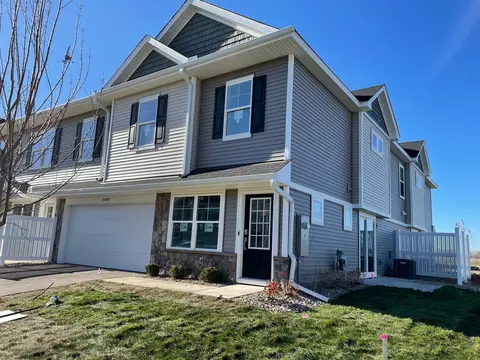 14917 Archdale Ln, Rosemount, MN 55068
