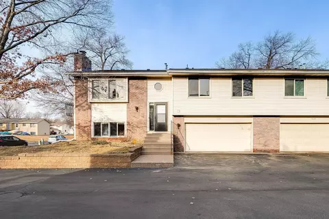 1633 106th Ln NW, Coon Rapids, MN 55433