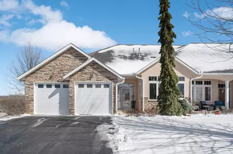 26975 Glenmoor Ct, Elko New Market, MN 55020