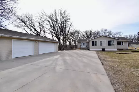 10505 County 95, Sauk Centre, MN 56378