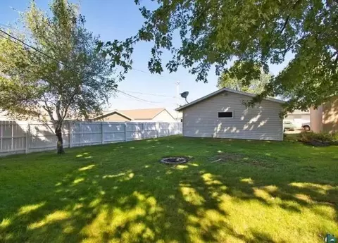 219 4th St, Proctor, MN 55810 photo 10
