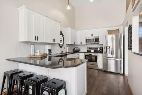 22855 Orchid Ave, Rogers, MN 55374