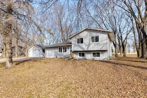 27905 Lavonne St, New Prague, MN 56071