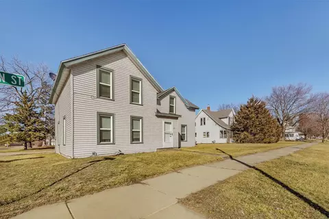 109 W Franklin St, Morristown, MN 55052