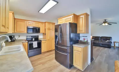 Kitchen - 18062 Skye Rd, Brainerd, MN 56401 photo 2 of 5