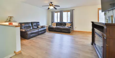 Living - 18062 Skye Rd, Brainerd, MN 56401 photo 2 of 6